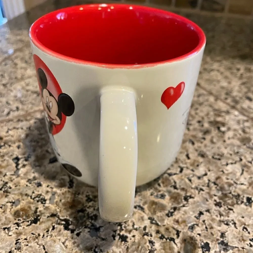 Disneyland Exclusive Paris Minnie and Mickey Wedding Celebration Cup Thailand
